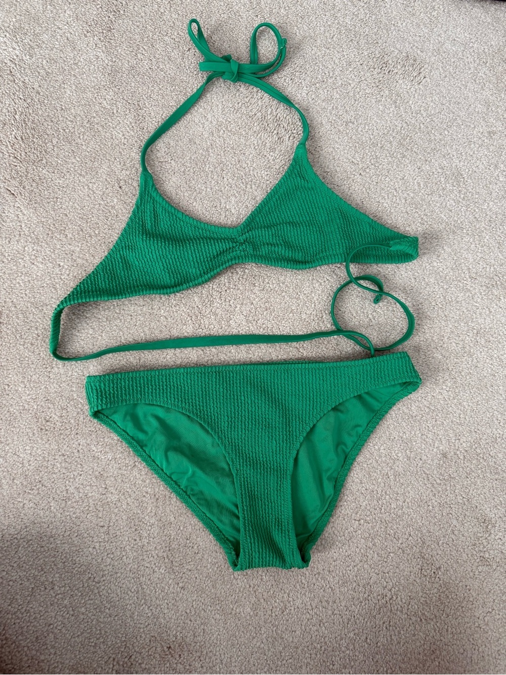 Aerie FULL SET Crinkle Halter Voop Top and  bottom- size S - Picture 2 of 5